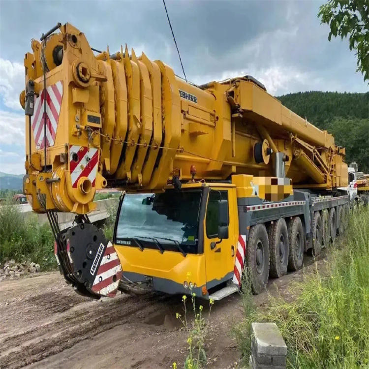 白玉附近100吨吊车出租电话