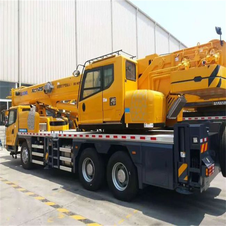 白玉离这最近出租吊车电话